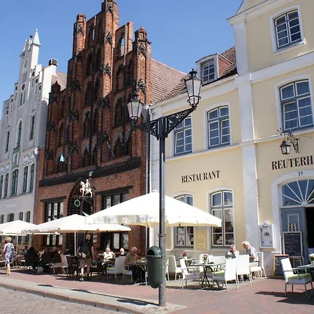 Finchen Mit Terrasse&parkplatz - Abc13 *