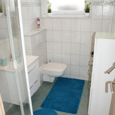 Finchen Mit Terrasse & Parkplatz - Abc13 By Abcwismar شقة *