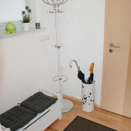 Finchen Mit Terrasse & Parkplatz - Abc13 By Abcwismar شقة *